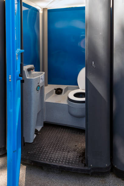 Best High-end porta potty rental  in Shelton, WA