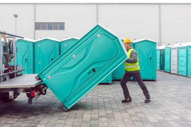 Best Portable bathroom rental  in Shelton, WA